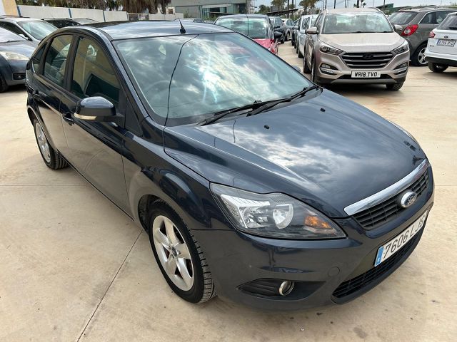 FORD FOCUS TREND 1.6 AUTO PETROL SPANISH RHD IN SPAIN 111000 MILES SUPERB 2008